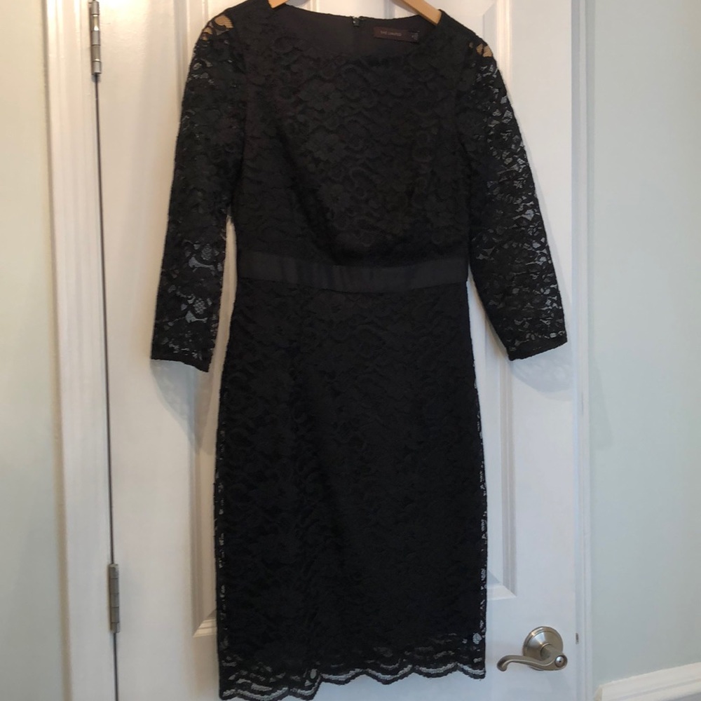 The Limited black lace dress SZ 2